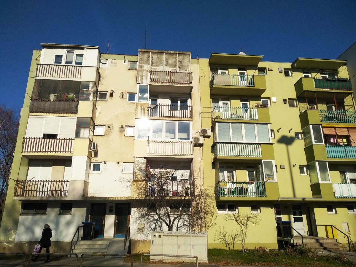 Sunray Studio Apartment Zagreb Bagian luar foto